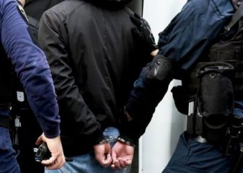 Σύλληψη για καλλιέργεια και κατοχή ναρκωτικών