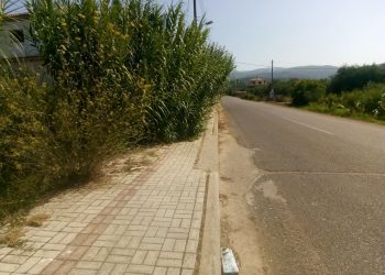 ΚΑΚΟΒΑΤΟΣ ΖΑΧΑΡΩΣ: Στο σκοτάδι οι δρόμοι από την έλλειψη φωτισμού στις κολώνες