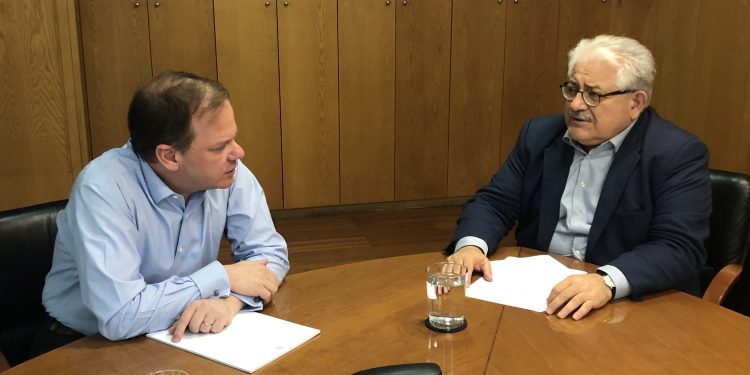 ΚΩΣΤΑΣ ΤΖΑΒΑΡΑΣ: “Η Κυβέρνηση είναι αποφασισμένη να ολοκληρώσει το έργο το συντομότερο δυνατόν”