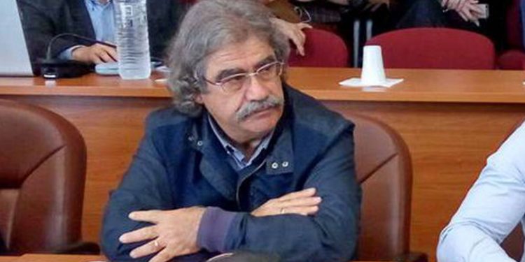 ΜΑΝΩΛΗΣ ΑΓΙΟΜΥΡΓΙΑΝΝΑΚΗΣ: “Σύμπραξη ή Προγραμματική Συμφωνία παρατάξεων στους Δήμους και τις Περιφέρειες;