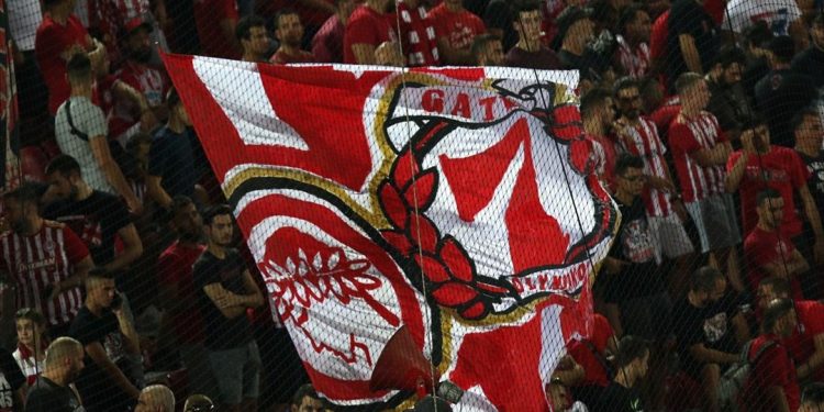 Αγχωτική νίκη ο Ολυμπιακός επί του Αστέρα (1-0), που «φωνάζει» για πέναλτι στο φινάλε