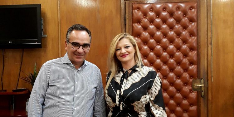 ΔΙΟΝΥΣΙΑ ΑΥΓΕΡΙΝΟΠΟΥΛΟΥ: Εφ’ όλης της ύλης συνάντηση με τον Υφυπουργό Υγείας, κ. Κοντοζαμάνη