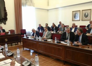 Βουλή: Οι τρεις υποψήφιοι για την προεδρία του Αρείου Πάγου