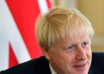 Brexit: Ο Τζόνσον επιμένει ότι η Βρετανία μπορεί να τα βγάλει πέρα και χωρίς συμφωνία, αλλά δεν λέει πώς