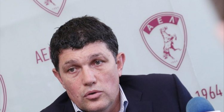 «Διαζύγιο» με Πέτριτς η ΑΕΛ