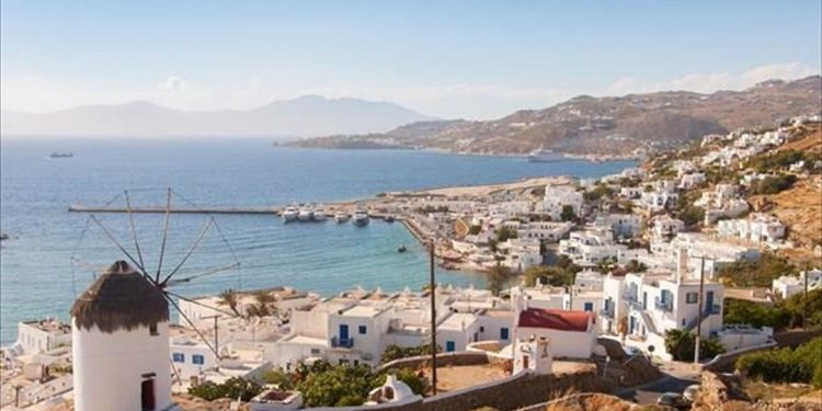 Φοροδιαφυγή στην ενοικίαση πολυτελών κατοικιών έφερε στο φως επιχείρηση της ΑΑΔΕ
