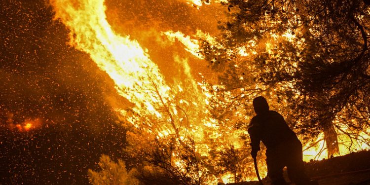 Φωτιά στην Εύβοια: Τα ανοιχτά μέτωπα