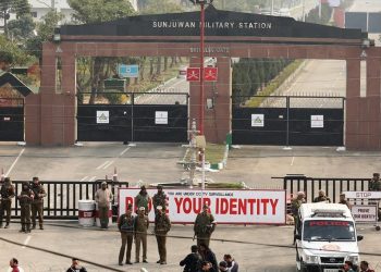 Ινδία: Ανακαλείται η αυτονομία του Κασμίρ