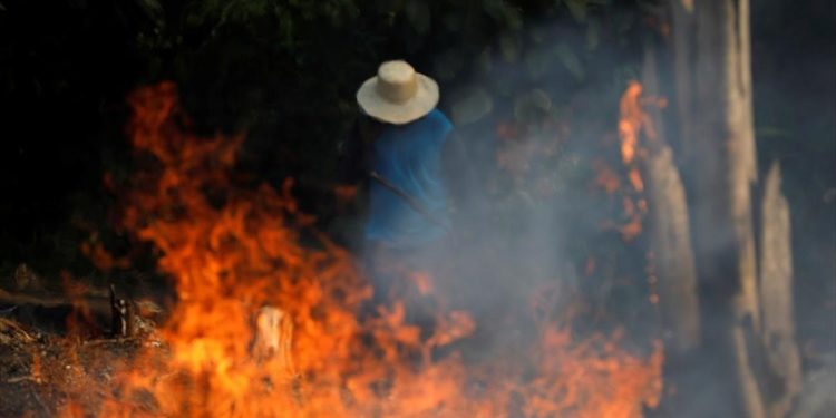 Μακρόν: Κοντά σε συμφωνία για τον Αμαζόνιο οι G7