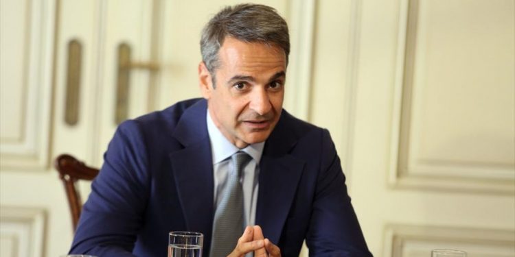 Μείωση φόρου στο 24% για τα κέρδη του 2019