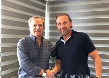 Νέος προπονητής του ΑΠΟΕΛ ο Ντολ