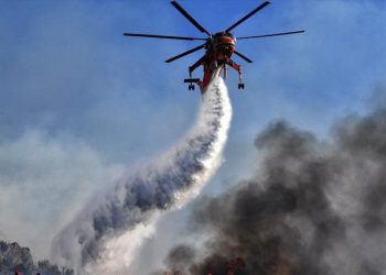 Πυρκαγιά στην Ελαφόνησο | naftemporiki.gr