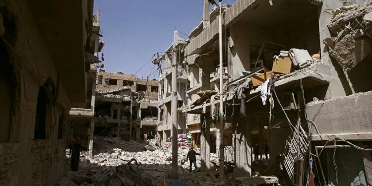 Συρία: Δεκαπέντε νεκροί από αεροπορικούς βομβαρδισμούς