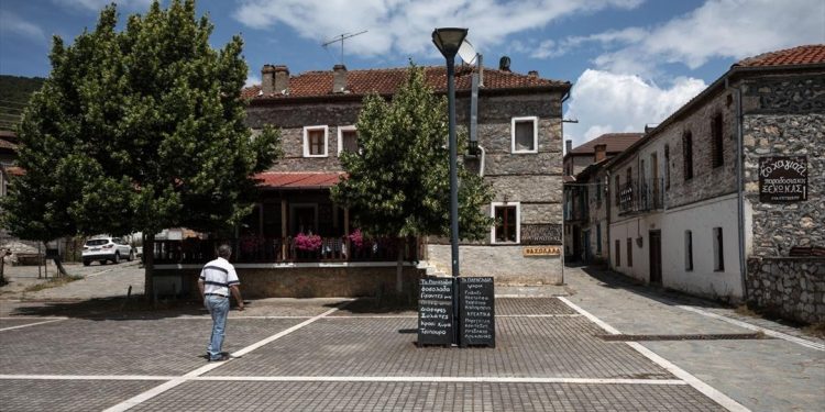 SZ: Λίμνη χωρίς σύνορα η Πρέσπα