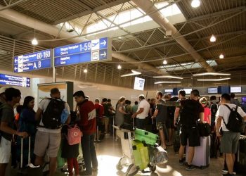 Υψηλές «πτήσεις» για τα αεροδρόμια της χώρας στο επτάμηνο