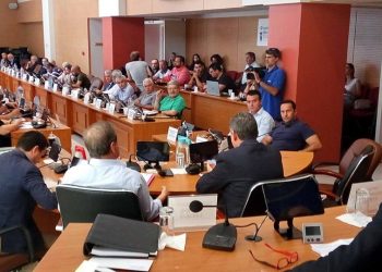 Ο οδικός άξονας από την Πάτρα έως την Τσακώνα και η χρηματοδότηση κτιρίου για τη Νομική Σχολή Πατρών στο Περιφερειακό Συμβούλιο