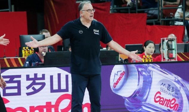 Σκουρτόπουλος: «Ήμασταν άστοχοι, κοιτάζουμε το ματς με την Τσεχία»