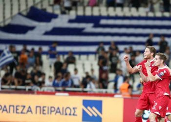 Παίζουμε με αστυνομικούς και καθηγητές, έχασε την ταυτότητά της Ελλάδα – Newsbeast