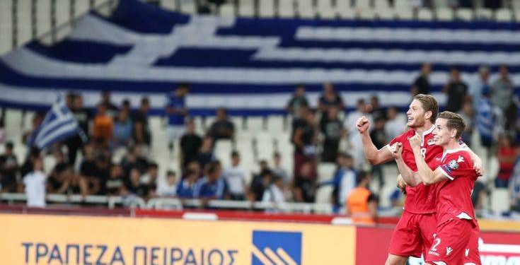 Παίζουμε με αστυνομικούς και καθηγητές, έχασε την ταυτότητά της Ελλάδα – Newsbeast