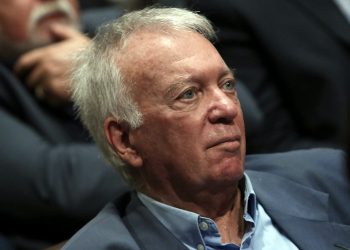 Πέθανε ο εκδότης και δημοσιογράφος Δημήτρης Ρίζος – News.gr