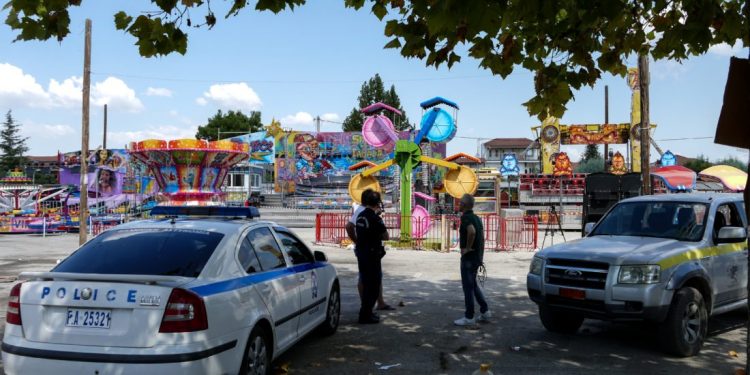 Τι λέει η ιδιοκτήτρια του λούνα παρκ που έχασε την ζωή της η 13χρονη – News.gr