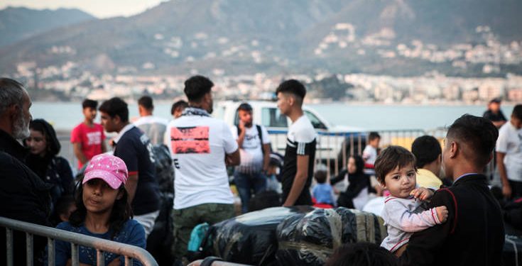 Προσφυγικό: Συνολικά 5813 αιτήσεις ασύλου κατατέθηκαν στα νησιά του βορείου Αιγαίου τον Αύγουστο