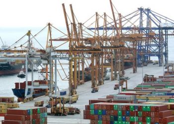 Πρώτος στη Μεσόγειο ο Πειραιάς στη διακίνηση containers
