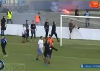 Άγριο ξύλο στο ντέρμπι του αλβανικού πρωταθλήματος – Newsbeast