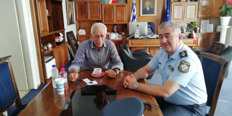 ΔΗΜΟΣ ΗΛΙΔΑΣ: Συνεργασία Γιάννη Λυμπέρη με Αστυνομικό Διευθυντή Ηλείας