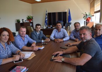 ΔΗΜΟΣ ΑΝΔΡΑΒΙΔΑΣ – ΚΥΛΛΗΝΗΣ: Συνάντηση Δημάρχου με Αντιπεριφερειάρχη Ηλείας