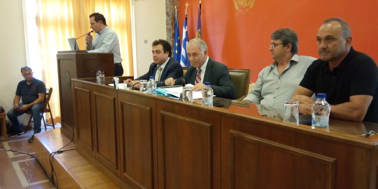 ΔΗΜΟΤΙΚΟ ΣΥΜΒΟΥΛΙΟ ΠΥΡΓΟΥ: Ένταση για το θέμα  της ανάδειξης – αξιοποίησης  της κεντρικής πλατείας Πύργου