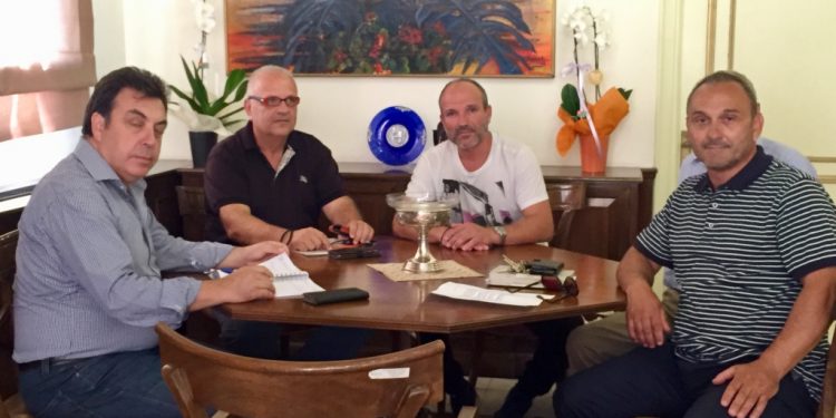 Συνάντηση Δημάρχου Πύργου με το ΔΣ του Πανηλειακού