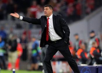 Μιλόγεβιτς: Είμαστε φίλοι με τον Ολυμπιακό, αλλά ο καθένας θα παίξει για τον εαυτό του