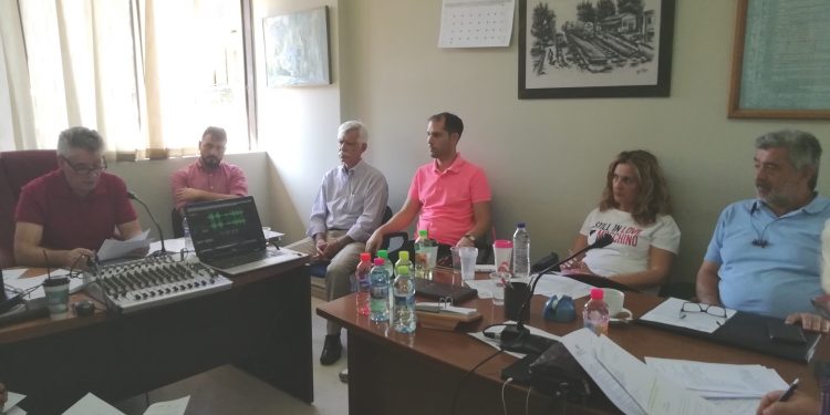 ΔΗΜΟΣ ΗΛΙΔΑΣ: «Πρώτη» για την Οικονομική Επιτροπή