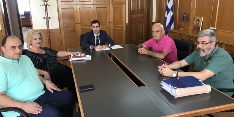 Π.Ε ΗΛΕΙΑΣ: Συνάντηση για την μεταφορά των μαθητών