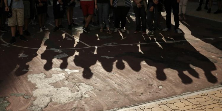 Αρχή Προστασίας: Αντισυνταγματική η αναγραφή του θρησκεύματος στα απολυτήρια