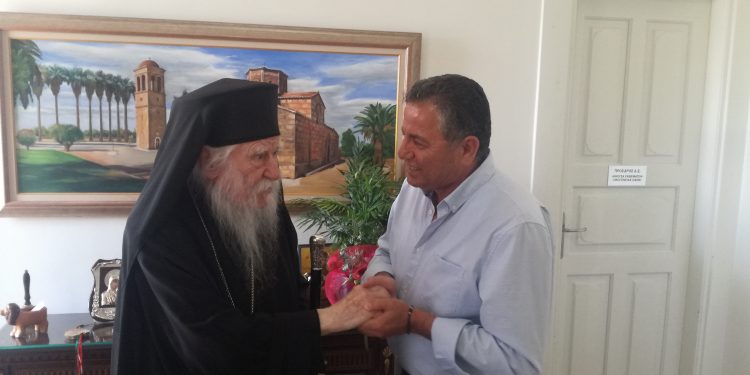 ΑΝΔΡΕΑΣ ΜΑΡΙΝΟΣ ΠΡΟΣ ΜΗΤΡΟΠΟΛΙΤΗ ΗΛΕΙΑΣ: “Θα σταθώ αρωγός και συμπαραστάτης στο Θεάρεστο έργο σας”