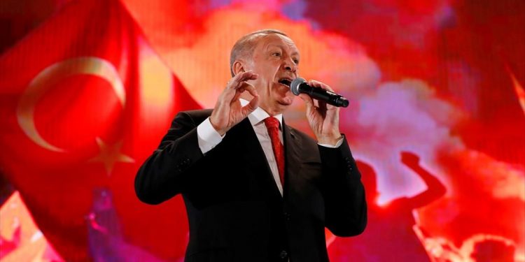 Ερντογάν: Δε θα εμποδίσω 5,5 εκατ. πρόσφυγες να περάσουν στην Ευρώπη