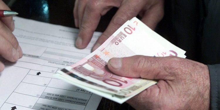 Του έκοψαν την σύνταξη γιατί τον είχαν για νεκρό, τον ανέστησαν και τον πέθαναν ξανά