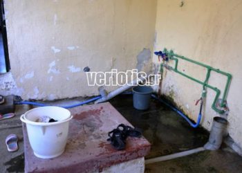 Διαμαρτυρίες προσφύγων για τις συνθήκες διαβίωσης στη δομή της Αγίας Βαρβάρας