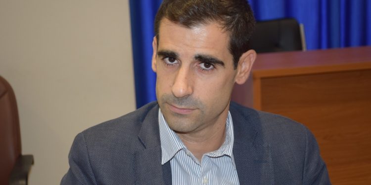 Ο Βασίλης Γιαννόπουλος αντιπεριφερειάρχης Ηλείας και οι Θοδωρής Βασιλόπουλος και Νίκος Κοροβέσης θεματικοί αντιπεριφερειάρχες