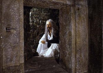 «Ο Κολοκοτρώνης σκότωνε γυναικόπαιδα, ο Παύλος Μελάς δεν ήταν ήρωας» – Newsbeast