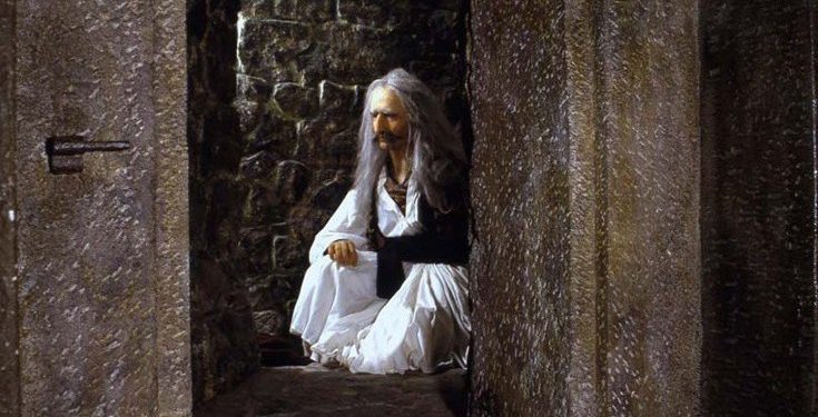 «Ο Κολοκοτρώνης σκότωνε γυναικόπαιδα, ο Παύλος Μελάς δεν ήταν ήρωας» – Newsbeast