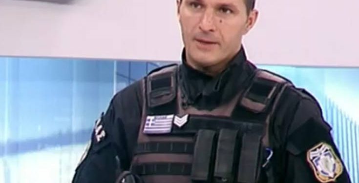 Νέα Φιλαδέλφεια: Χούλιγκαν μαχαίρωσαν αστυνομικό που έσωζε ζωές στο Μάτι