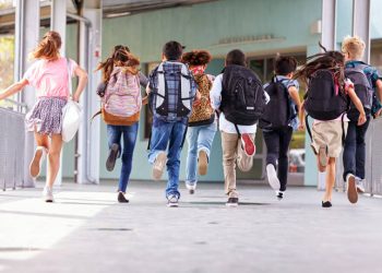 Αντίστροφη μέτρηση για το πρώτο κουδούνι της σχολικής χρονιάς, τι αλλάζει