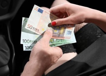 Εξαρθρώθηκε μεγάλο «ροζ» κύκλωμα – Έκλειναν 40 ραντεβού την ημέρα σε κάθε γυναίκα