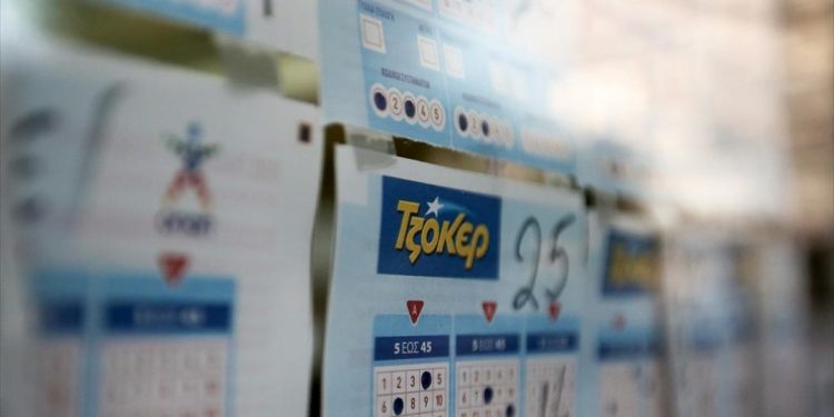 Τζόκερ: Με 3 ευρώ κέρδισε 895.000