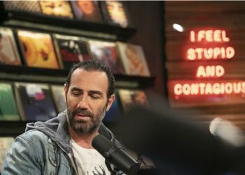 Πότε επιστρέφουν οι «Αρβύλα» και το «Βινύλιο» στον ΣΚΑΪ – News.gr