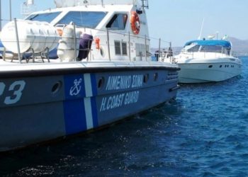 Κυλλήνη: Εντοπισμός βόμβας βυθού 20μ. από την ακτή