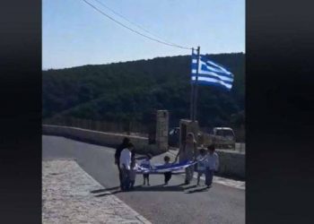 Η συγκινητική παρέλαση από τους μαθητές της Γαύδου – Newsbeast